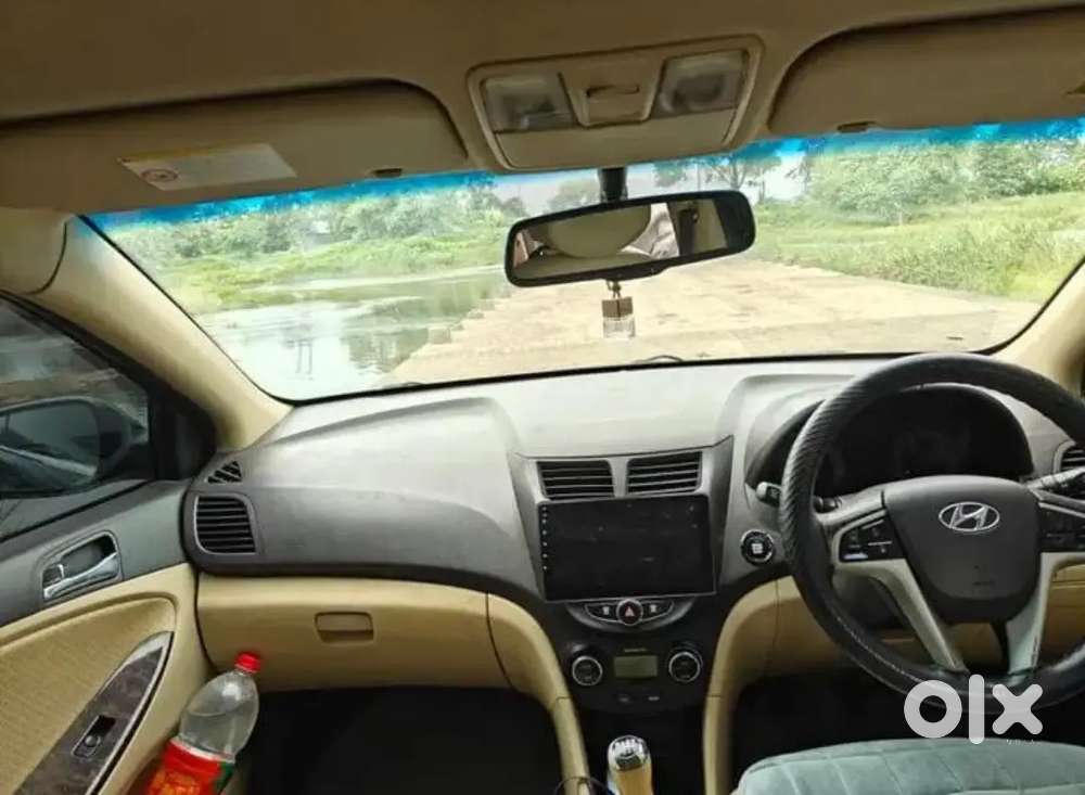 Hyundai Verna Crdi 2012