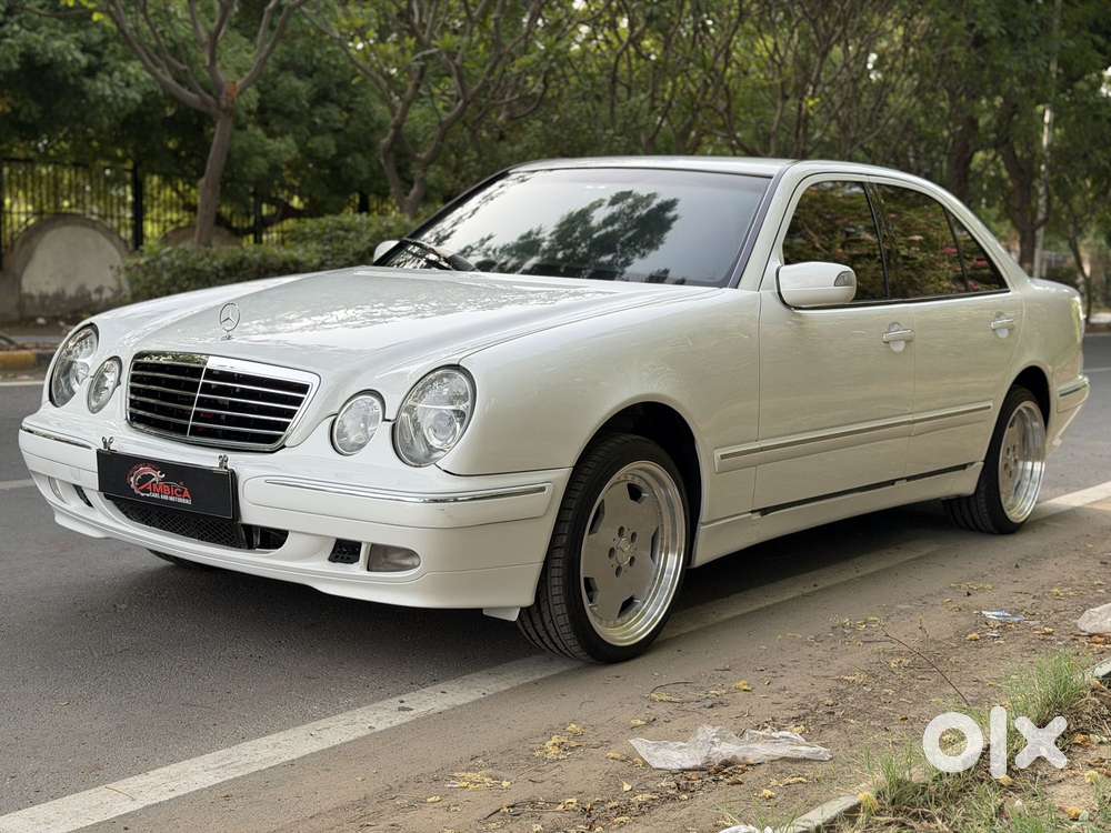 Mercedes-benz E-class 240 V6 At, 2001, Petrol