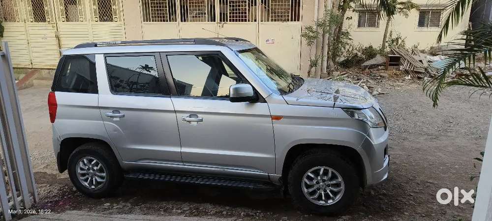Mahindra Tuv 300 2017 Diesel Well Maintained