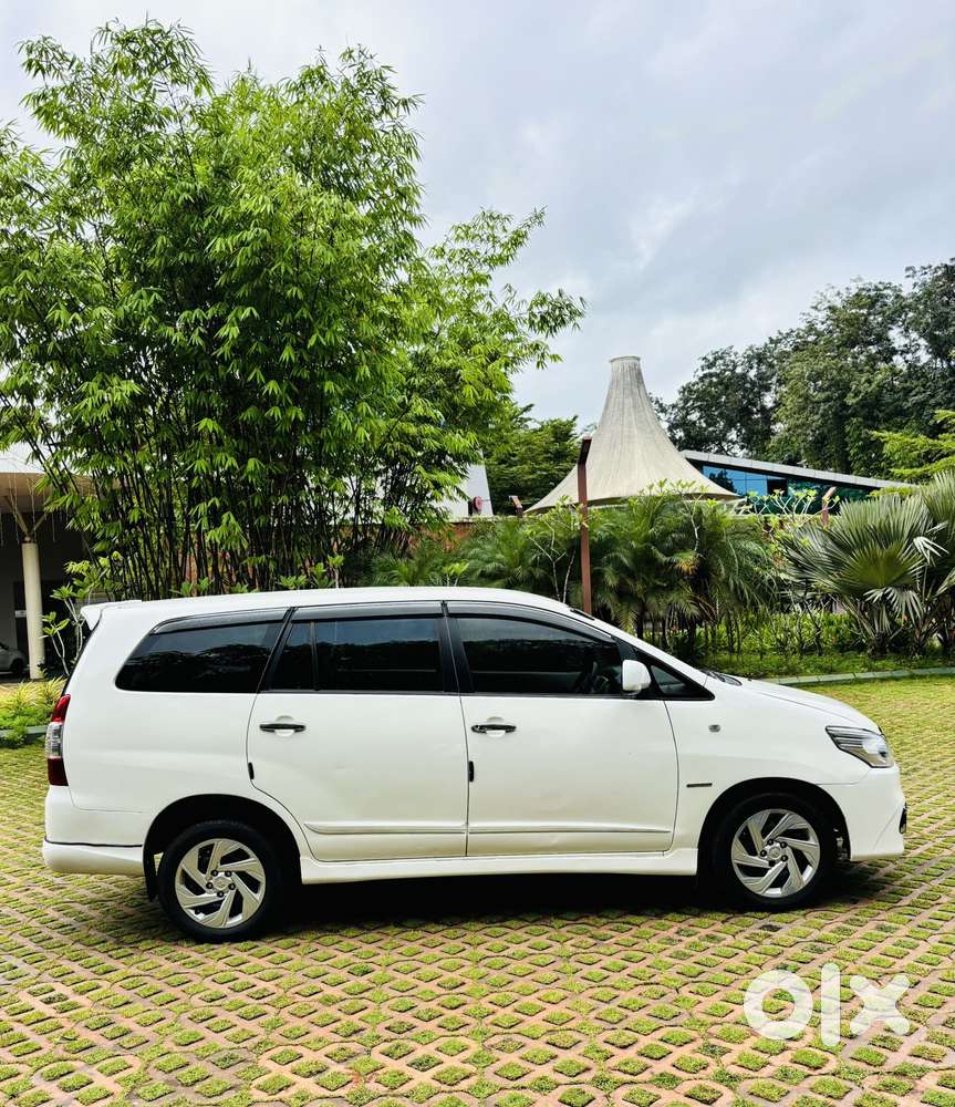 Toyota Innova 2.5 G (diesel) 7 Seater, 2014, Diesel