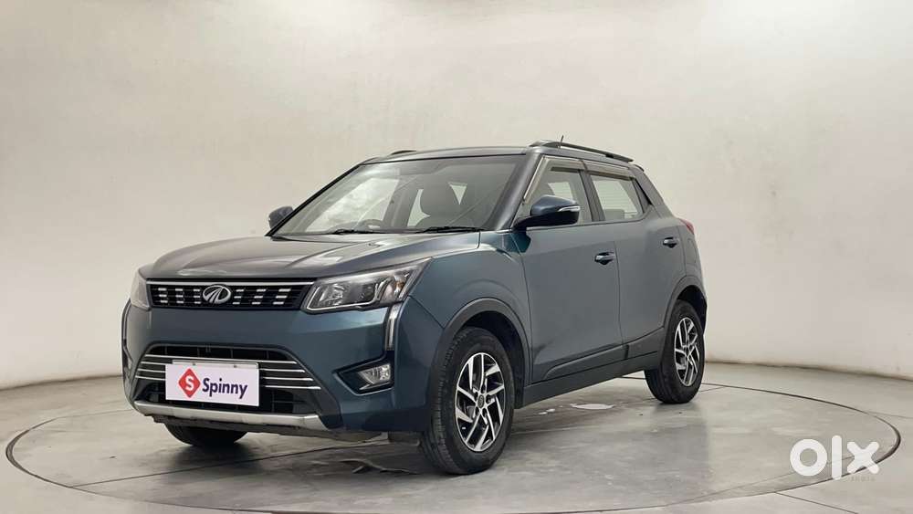 Mahindra Xuv300 W8 (o) 1.5 Diesel Amt, 2022, Diesel