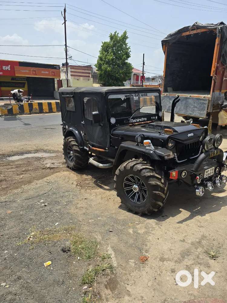 Modified Mahindra Thar With Ac And Convertible Option
