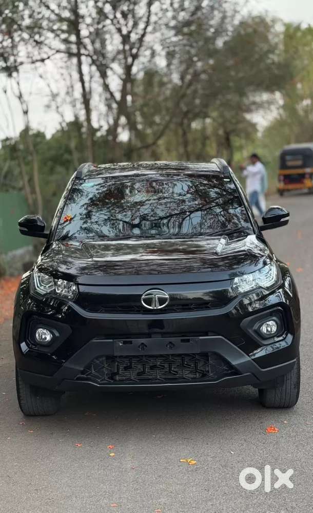Tata Nexon 1.2 Revotron Xz Plus Hs Dark Edition, 2023, Petrol