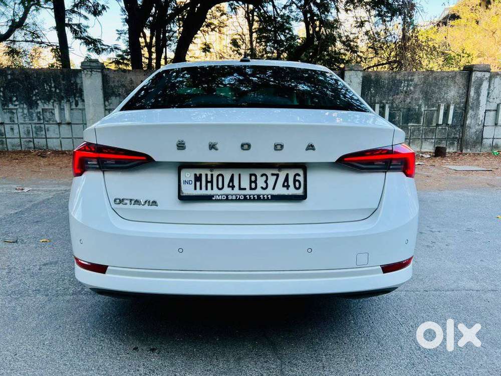 Skoda Octavia 2.0 Style Tsi At, 2022, Petrol