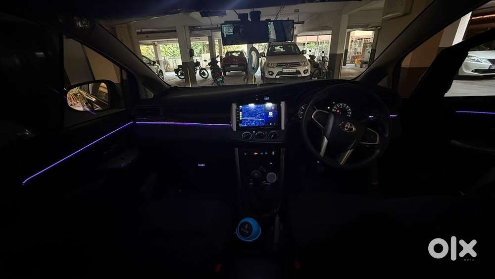 Toyota Innova Crysta 2017 Diesel 32000 Km Driven