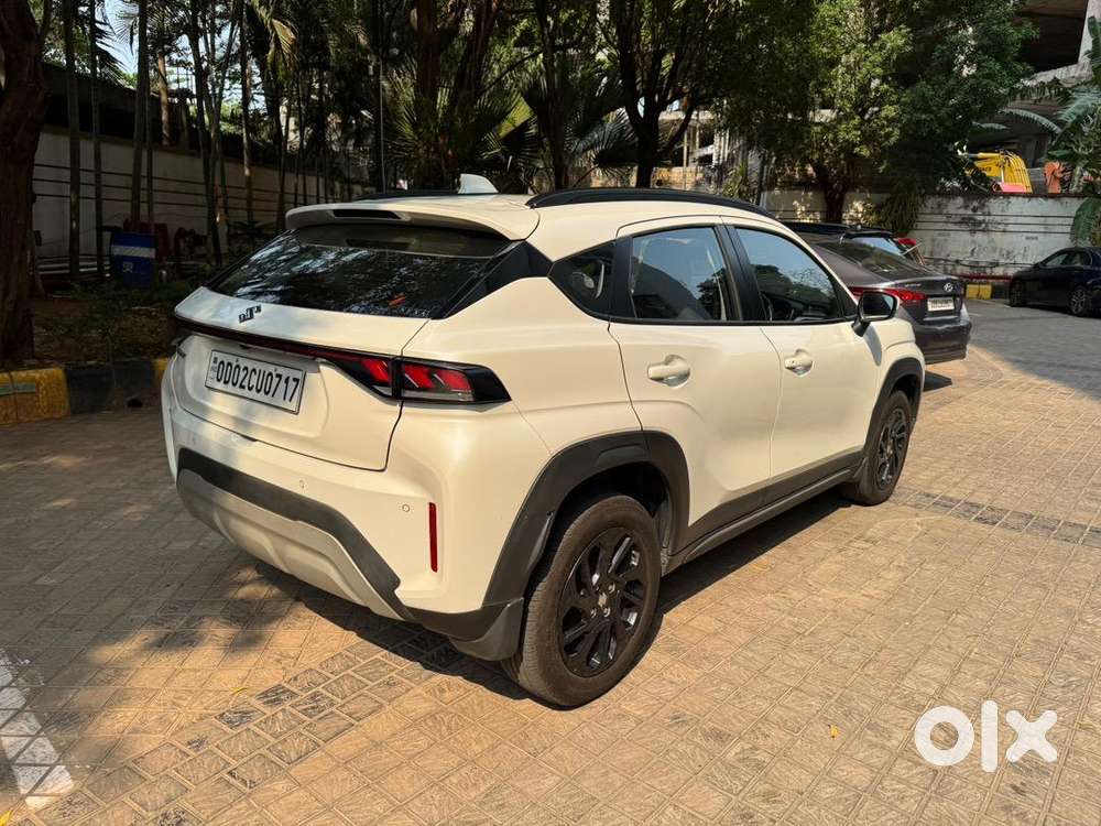 Maruti Suzuki Fronx Delta Plus 1.2 Asg ( Automatic)