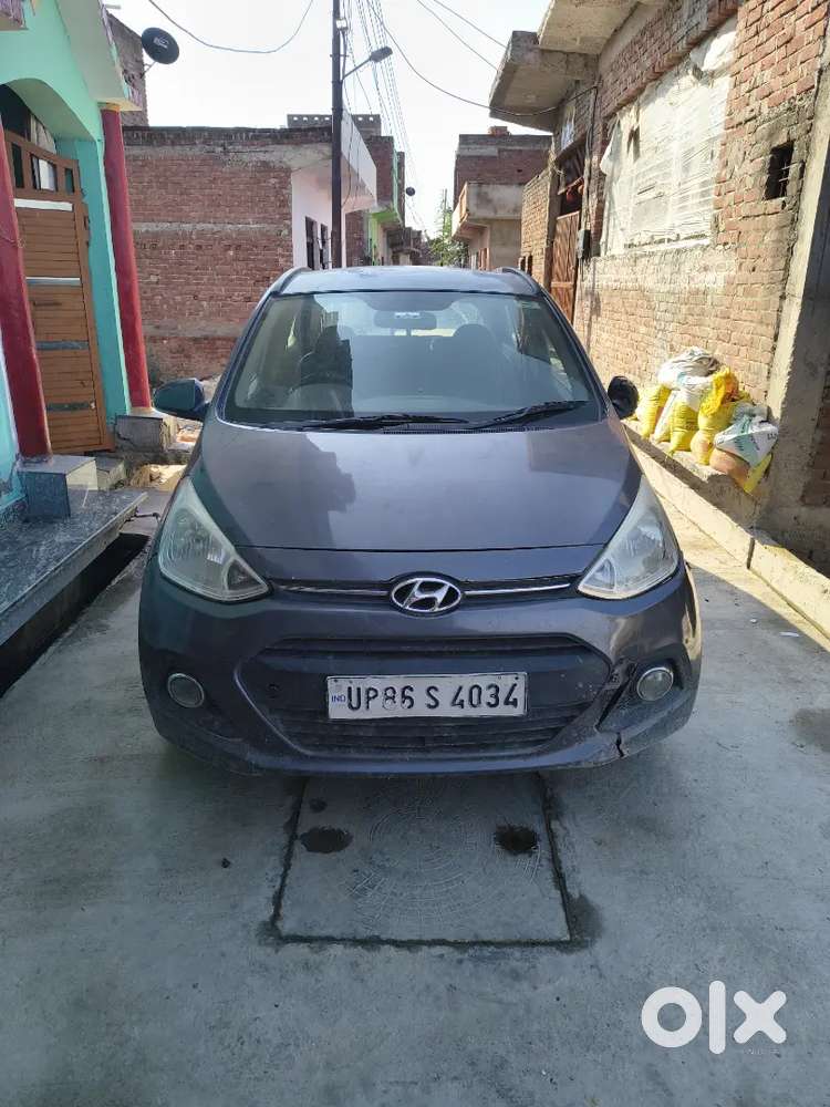 Hyundai Grand I10 2015 Diesel 80000 Km Driven