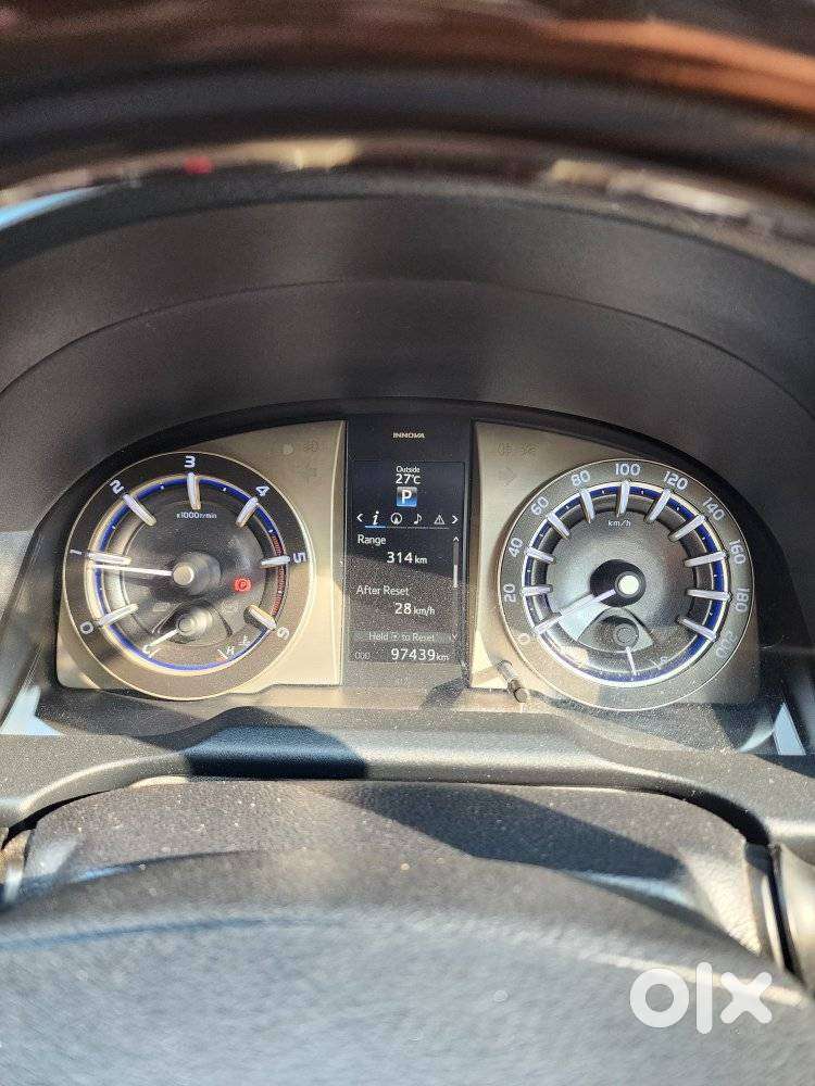 Toyota Innova Crysta 2.8z Automatic, 2018, Diesel