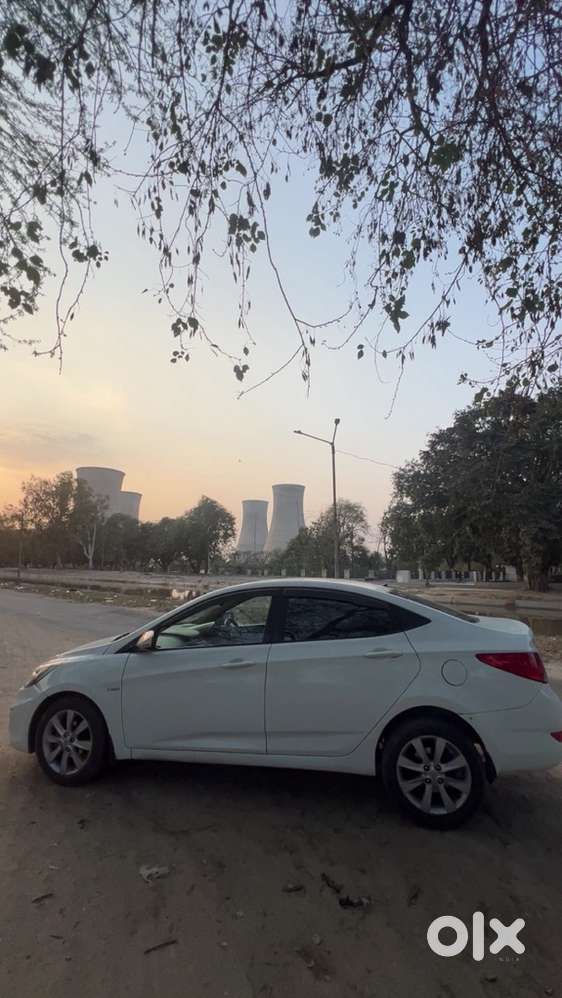 Hyundai Fluidic Verna 2012 Diesel Good Condition