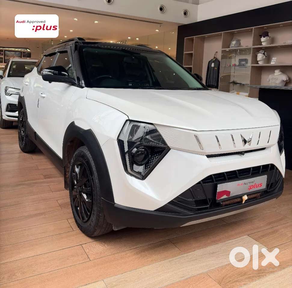 Mahindra Xuv 3xo, 2025, Petrol