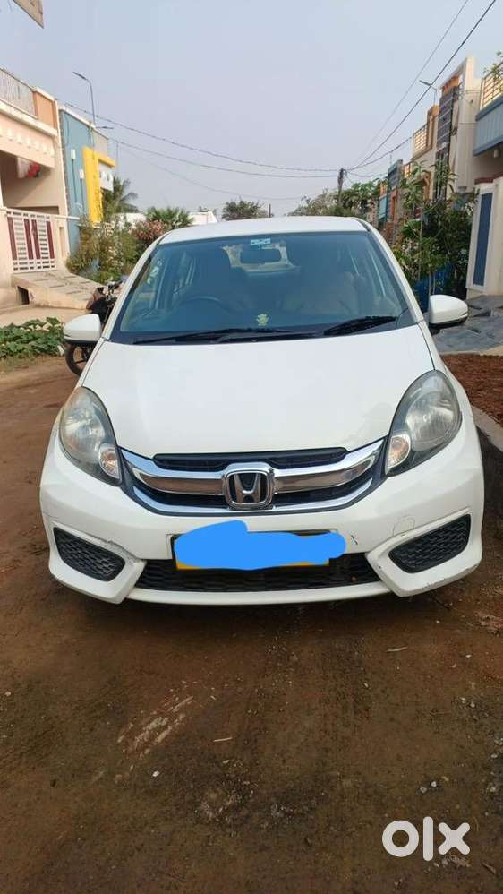 Honda Amaze 2017 Diesel Well Maintained