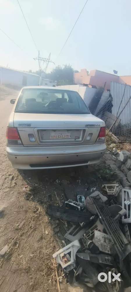 Maruti Suzuki Esteem Vxi 2006