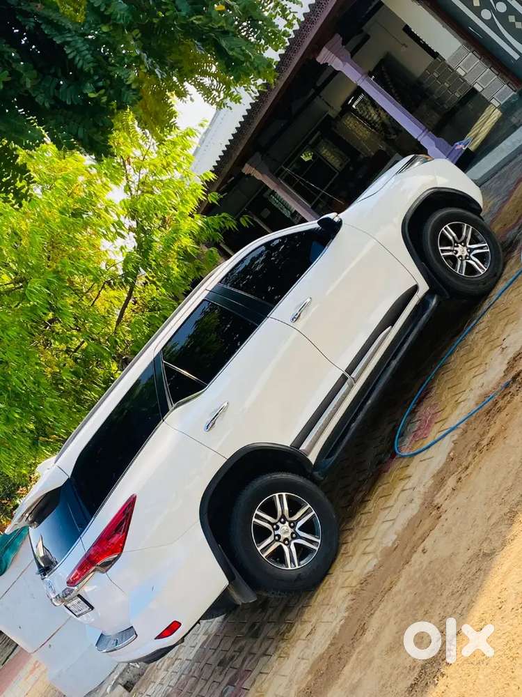 Toyota Fortuner Diesel Manual 2017 Model