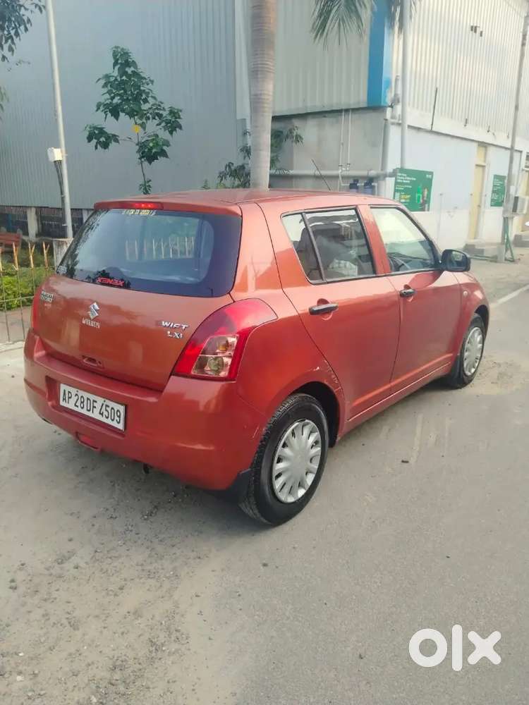 Maruti Suzuki Swift 2010