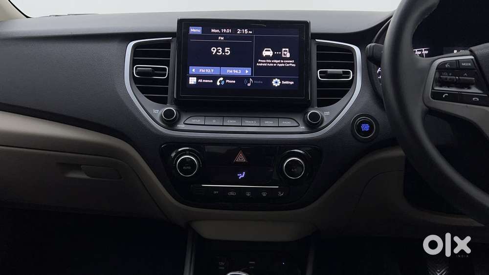 Hyundai Verna 1.5 Sx Ivt, 2022, Petrol