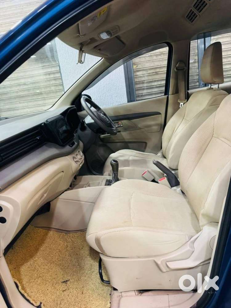 Maruti Suzuki Ertiga Vxi Shvs, 2021, Petrol