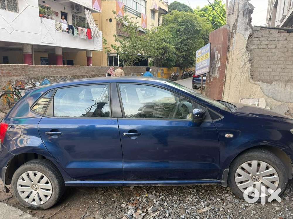 Volkswagen Polo 2014 Petrol 75000 Km Driven