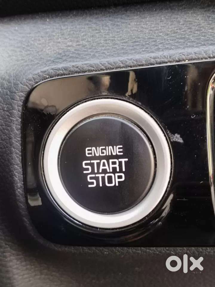Kia Sonet Gtx Plus Turbo Dct, 2023, Petrol