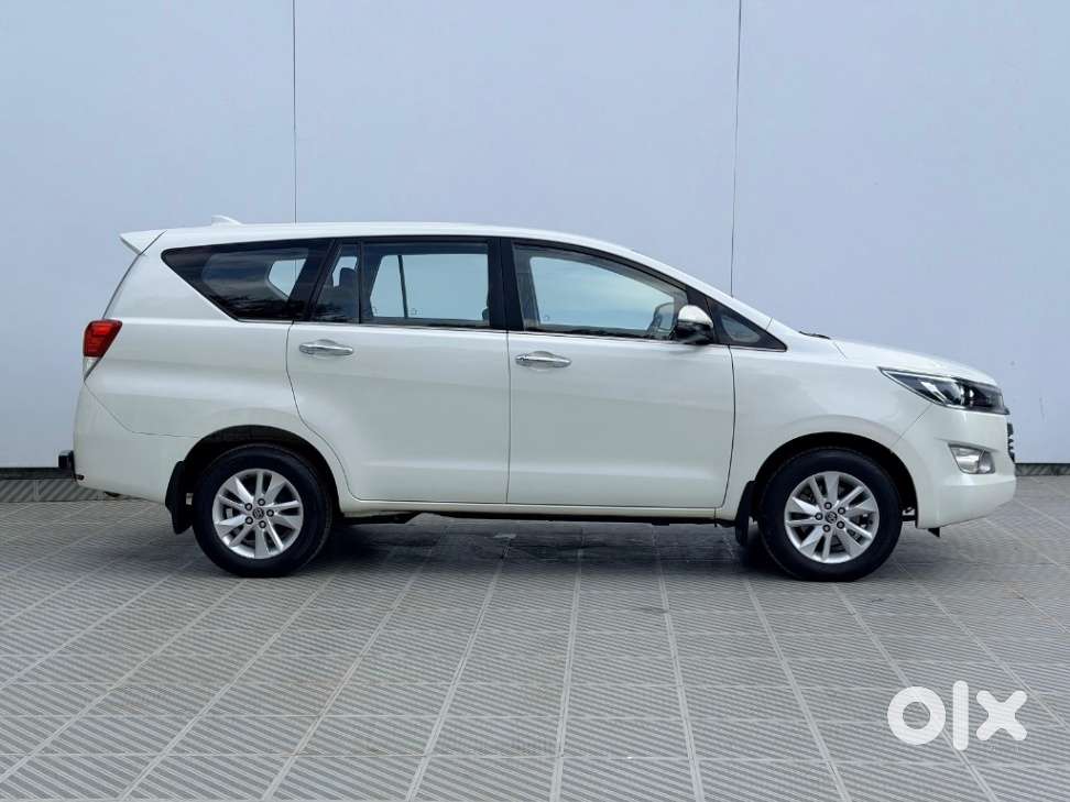 Toyota Innova Crysta 2.4 V 7 Str, 2018, Diesel