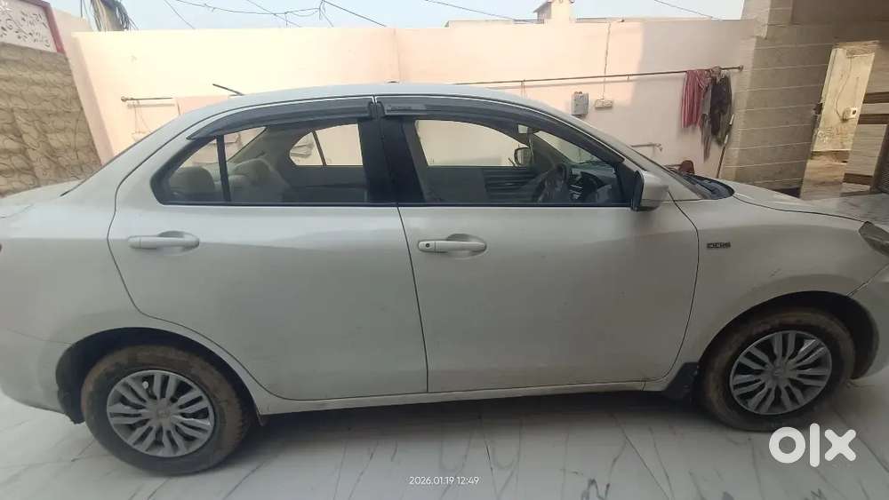 Maruti Suzuki Dzire 2018 Diesel 100000 Km Driven