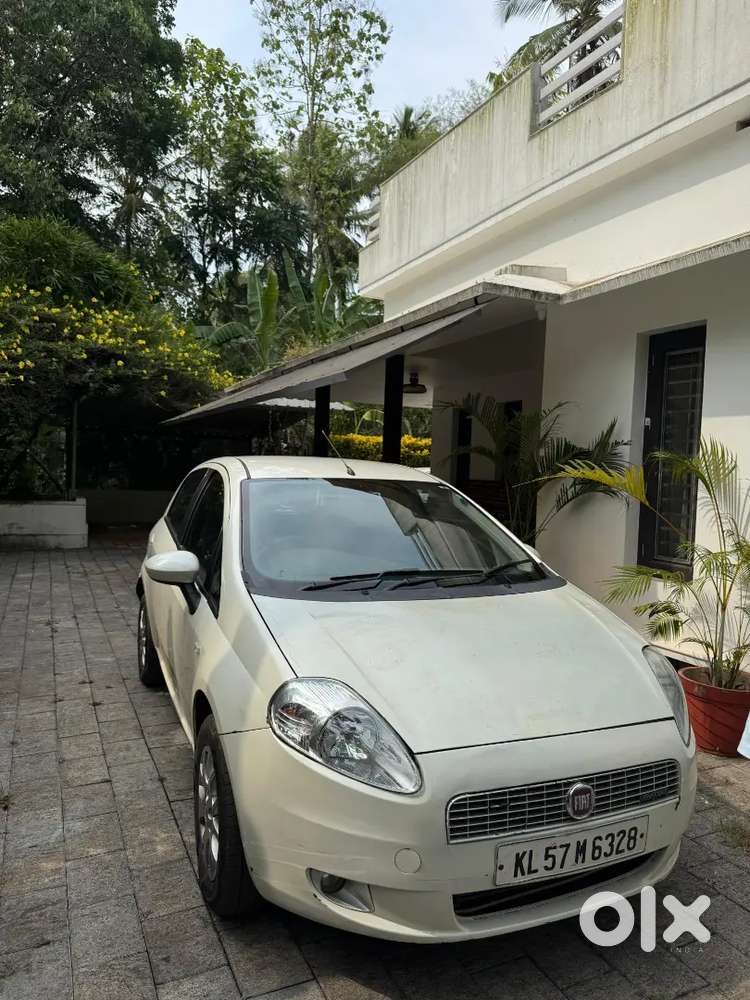 Fiat Punto 2014 Diesel 70000 Km Driven