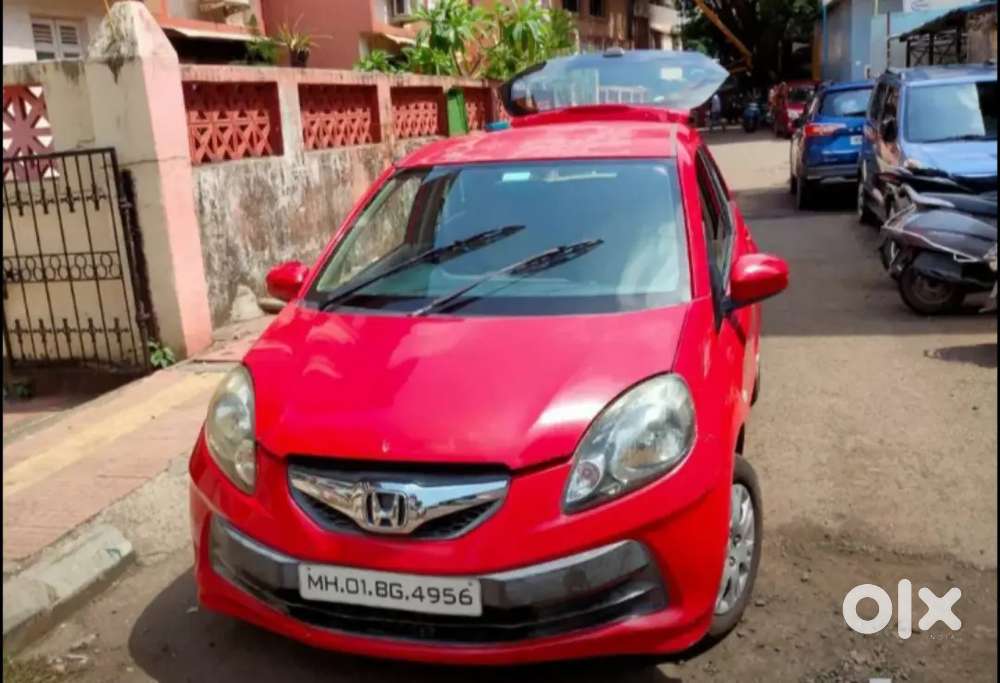 Honda Brio Mt Petrol 2013