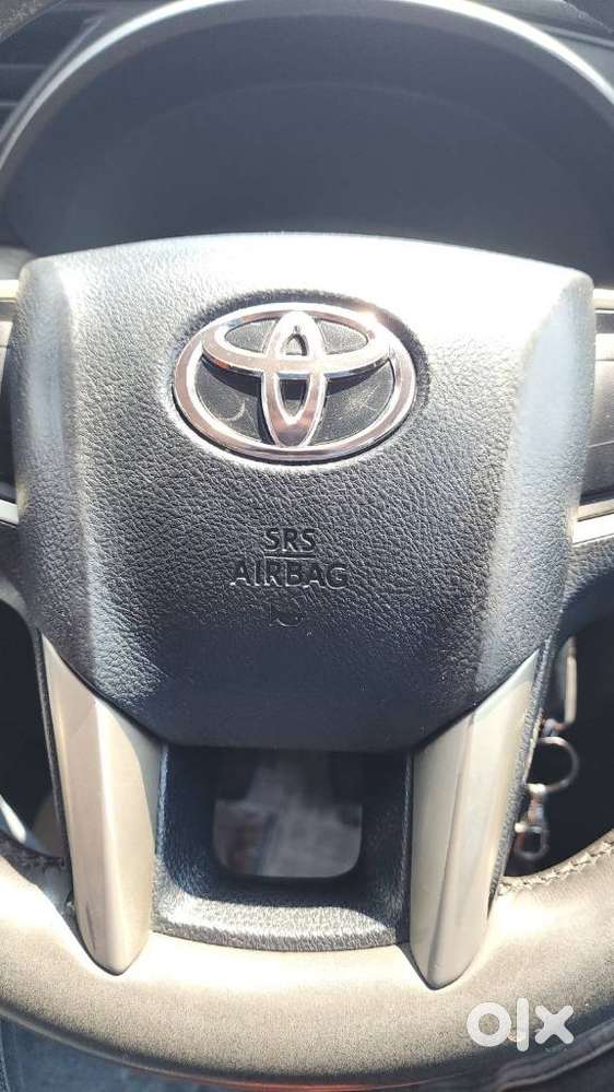 Toyota Innova Crysta 2.4 G Mt, 2016, Diesel