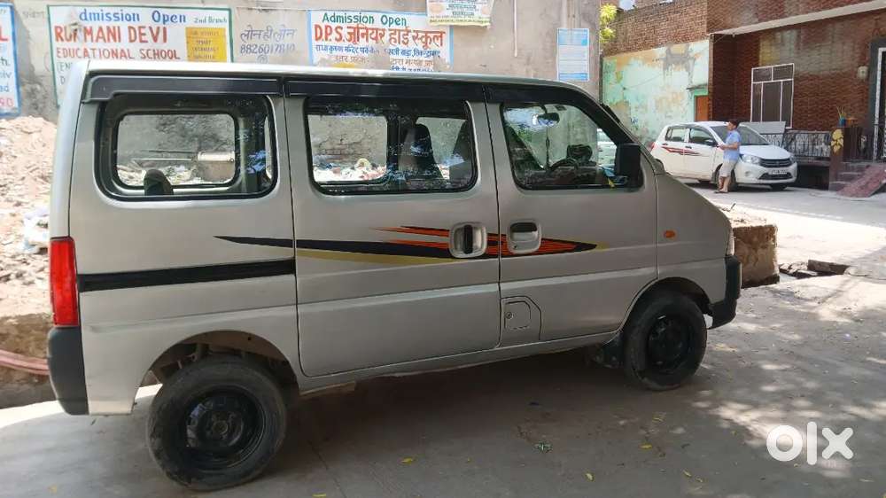 Maruti Suzuki Eeco 2016
