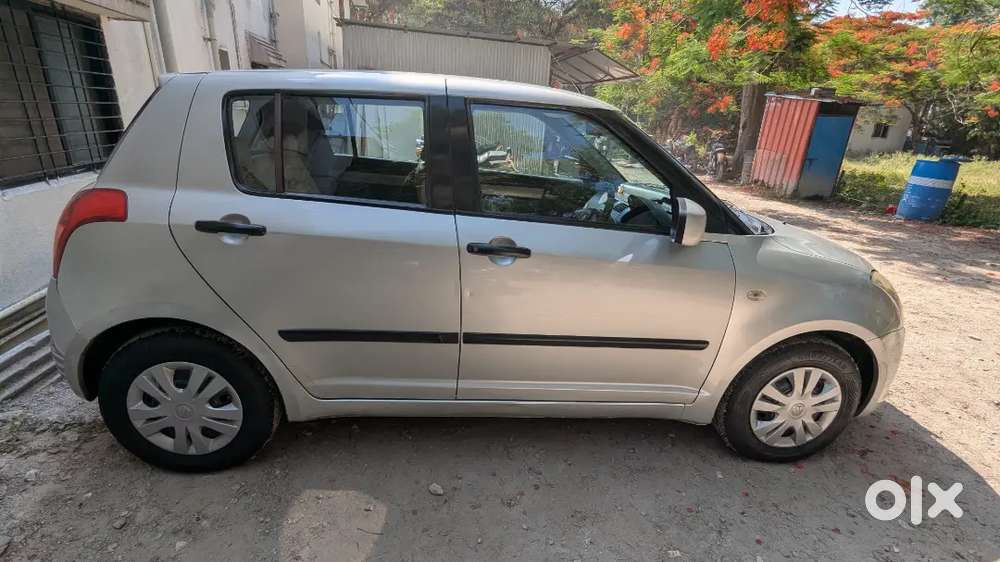 Selling Maruti Suzuki Swift In Good Condition.