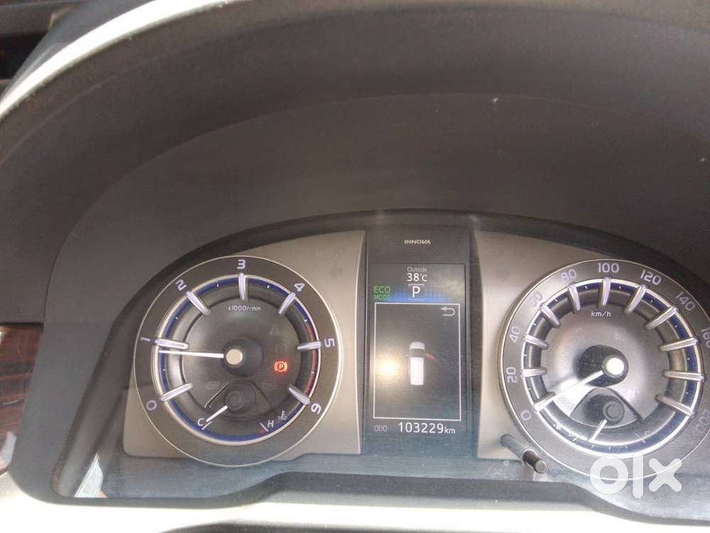 Toyota Innova Crysta 2.8z Automatic, 2017, Diesel