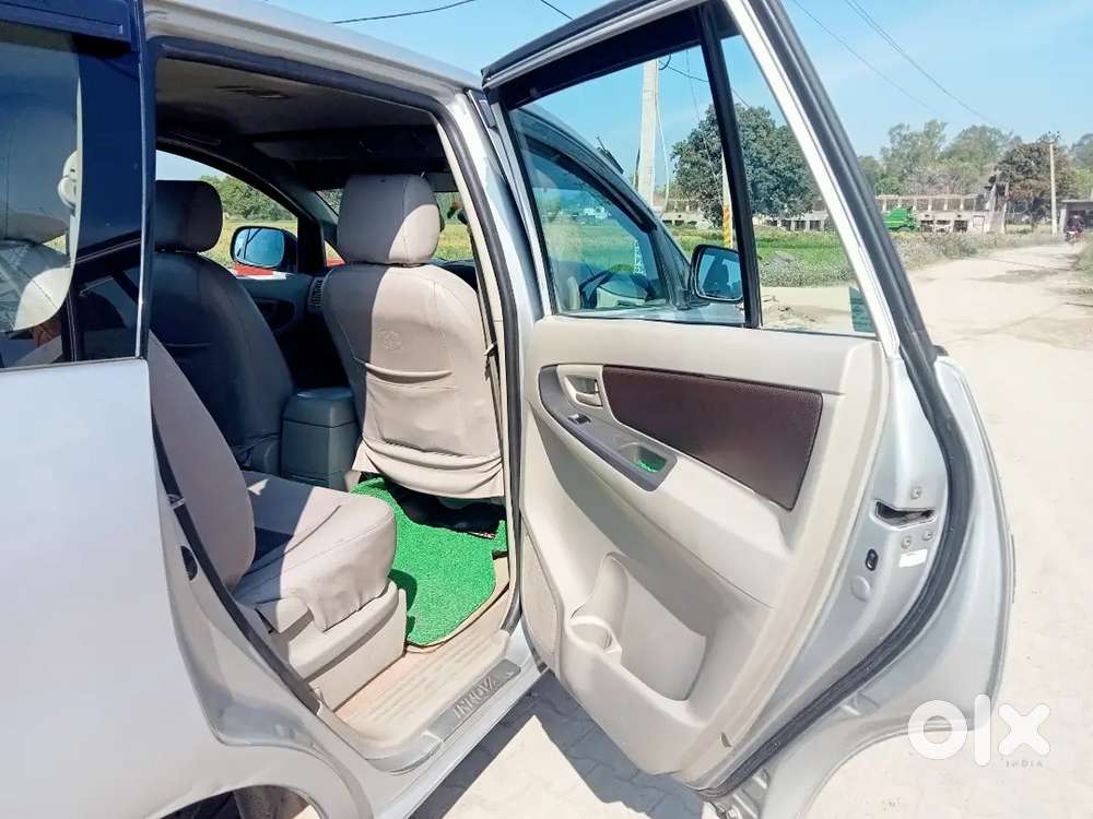 Toyota Innova 2011 Diesel Good Condition