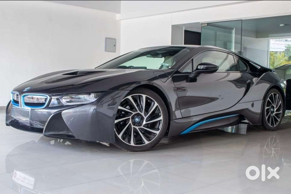 Bmw I8 Plug-in Hybrid  Sophisto Black  Well-maintained