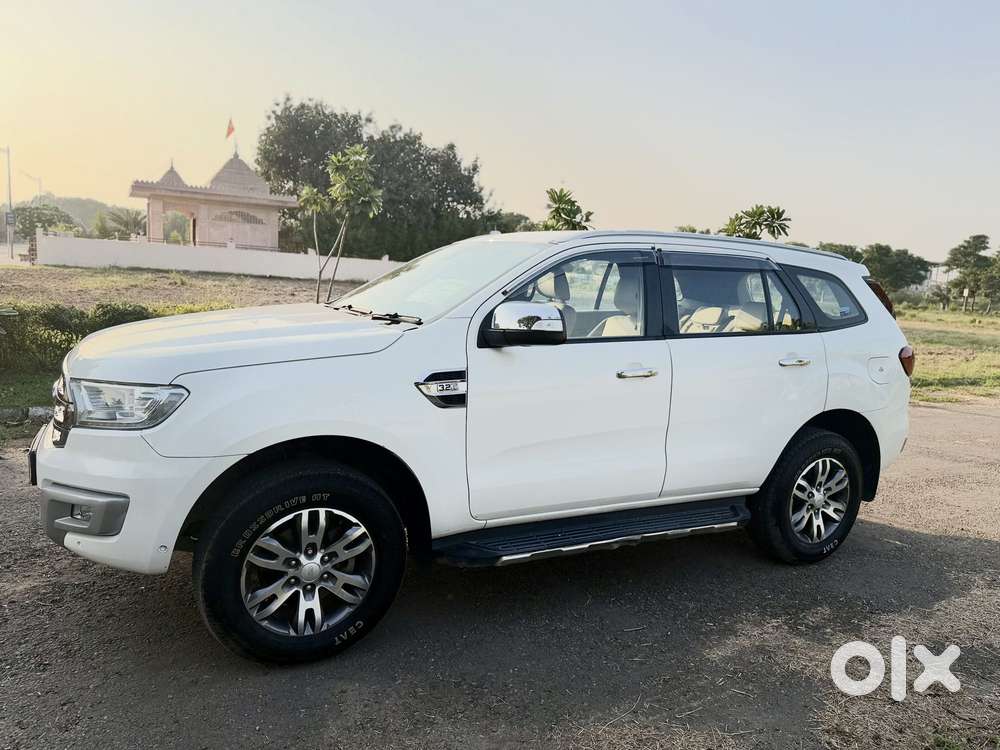 Ford Endeavour 3.2 Titanium Plus 4x4 At, 2017, Diesel