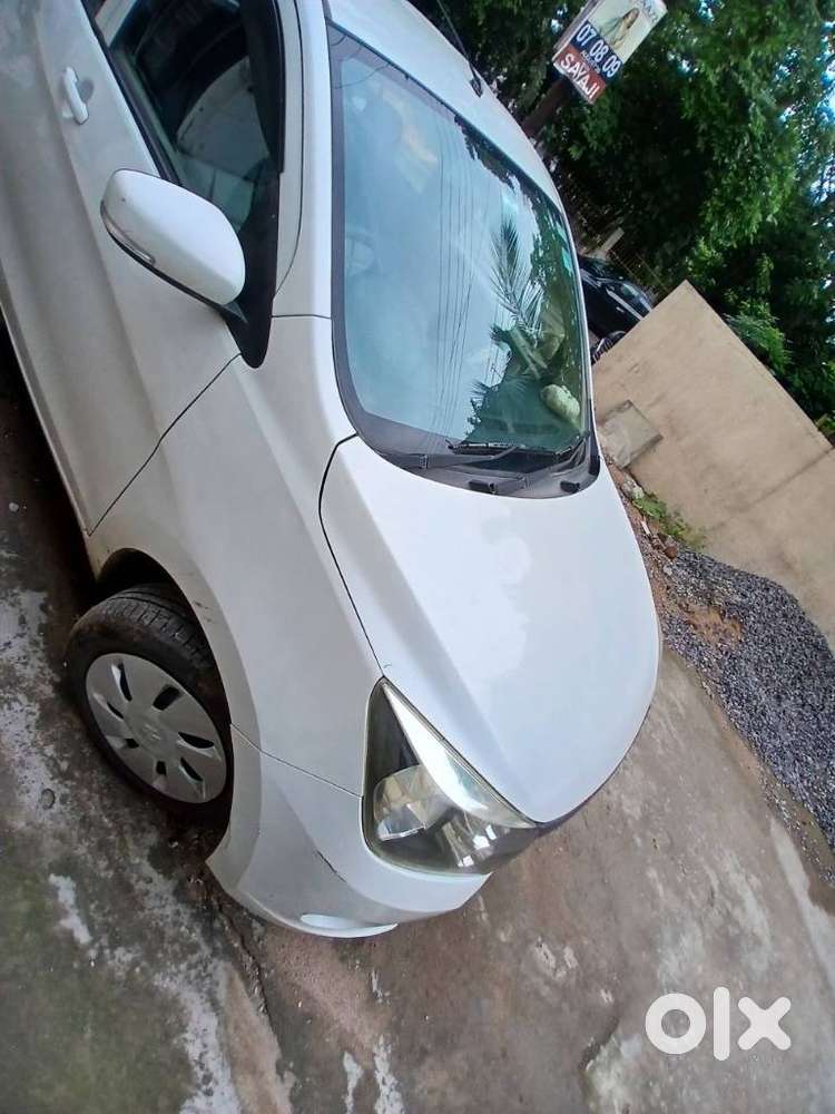 Maruti Suzuki Celerio Zxi(o) Amt, 2016, Petrol