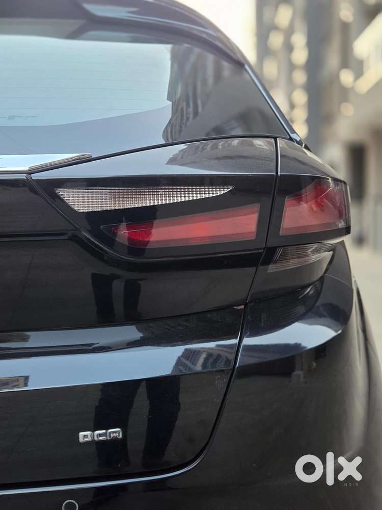 Tata Altroz Xz Plus (s) Dark Edition, 2023, Petrol