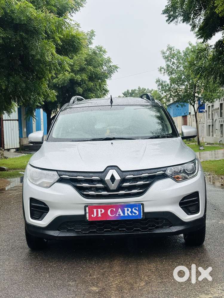 Renault Triber Rxt, 2023, Petrol
