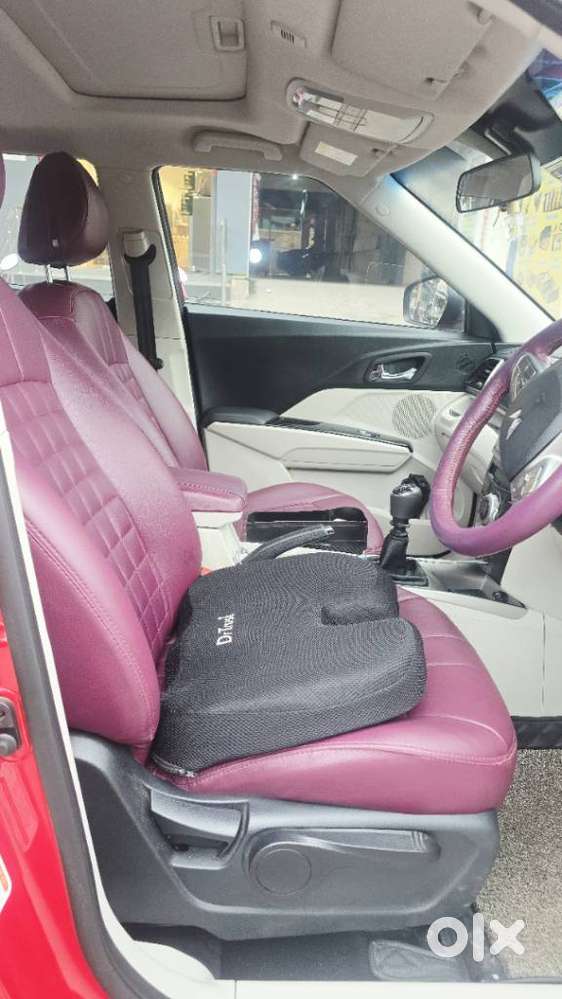 Mahindra Xuv300 W8 Diesel, 2023, Diesel