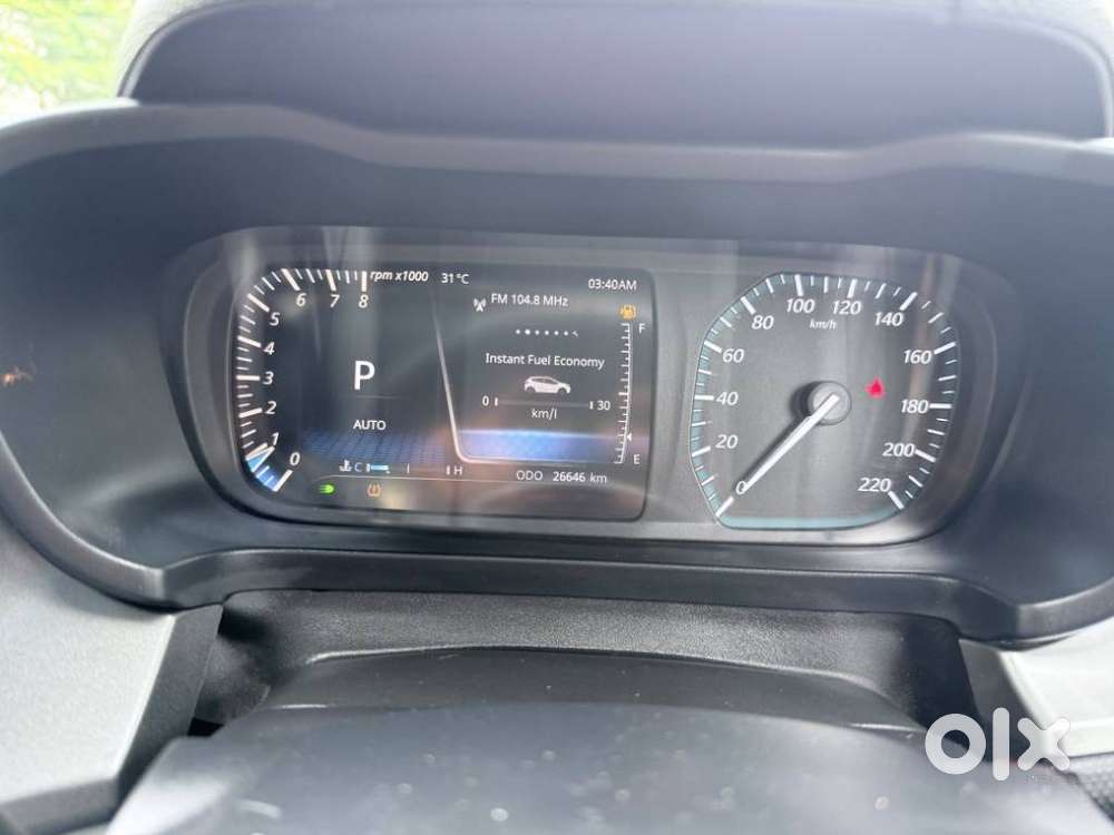 Tata Altroz Xz Plus (s), 2023, Petrol