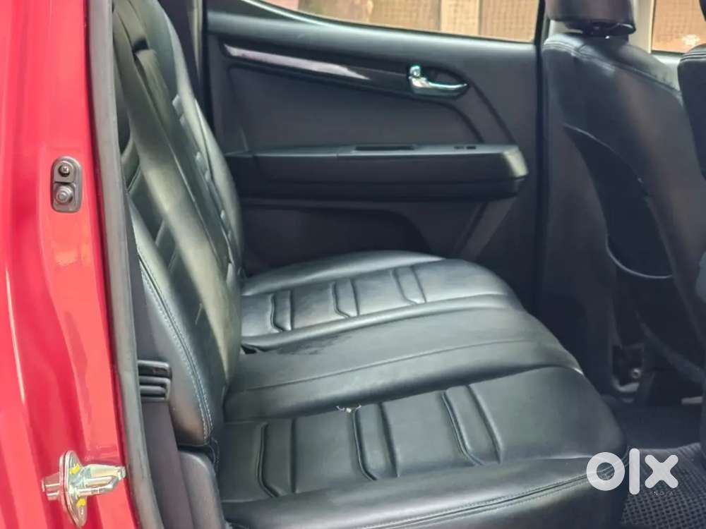 Isuzu V-cross Z 2022