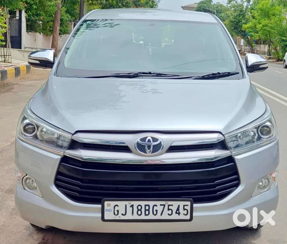 Toyota Innova Crysta 2.8 Zx At 7 Seater, 2017, Diesel