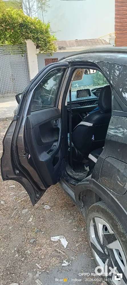 Tata Nexon 2024 Petrol Well Maintained