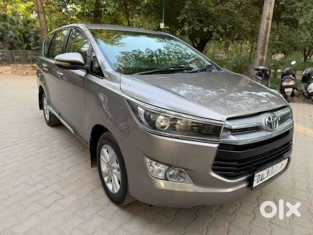 Toyota Innova Crysta 2.7 Gx At 8s, 2016, Petrol