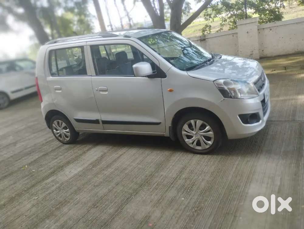 Maruti Suzuki Wagon R November 2013 Petrol Car 2nd Owner