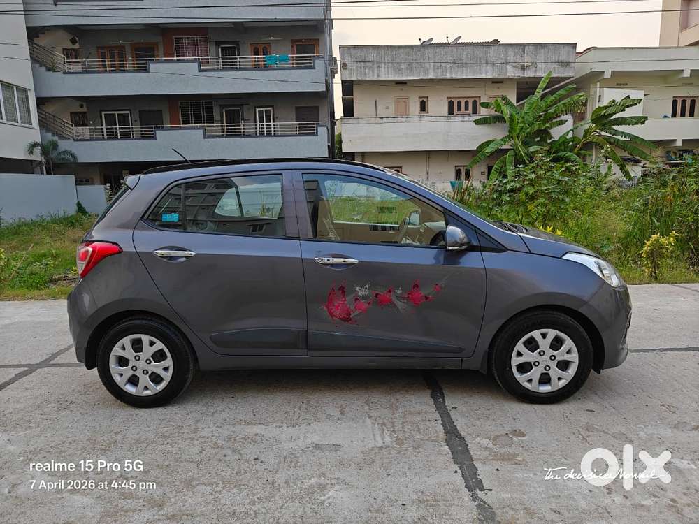 Hyundai Grand I10 2013-2016 Sportz, 2014, Petrol