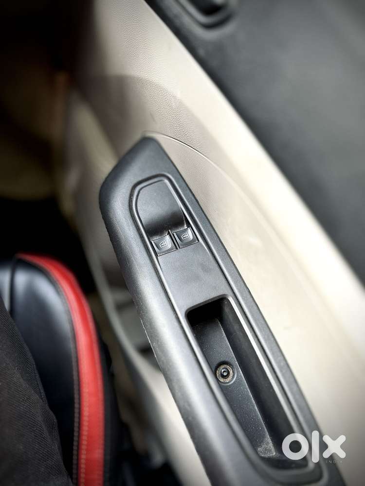 Renault Triber Rxt, 2024, Petrol