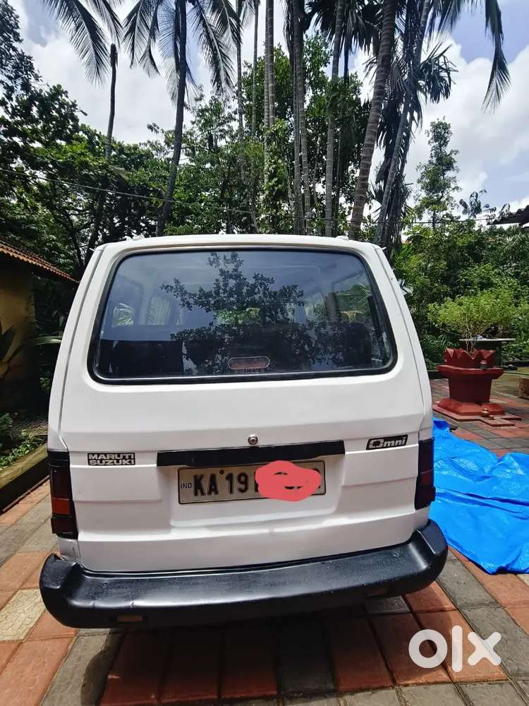 Maruti Suzuki Omni 2012 Lpg 118000 Km Driven,and Full Body Painted