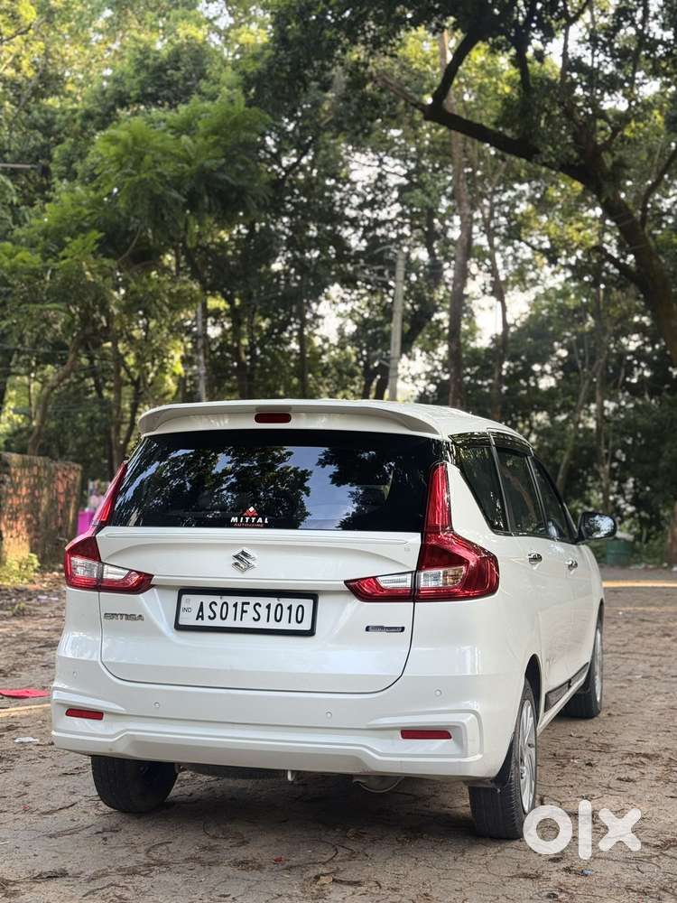 Maruti Suzuki Ertiga 1.5 Vxi, 2023, Petrol