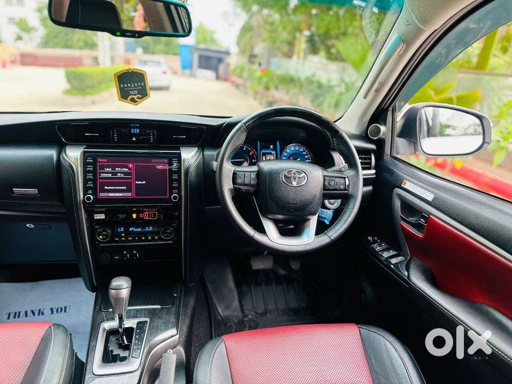 Toyota Fortuner Leader Edition (at), 2024, Diesel