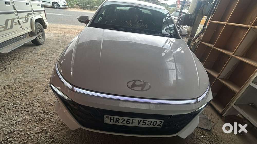 Hyundai Verna Petrol 2025