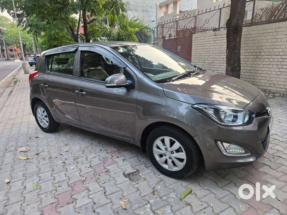 Hyundai I20 Sportz Option 1.4 Crdi, 2013, Diesel